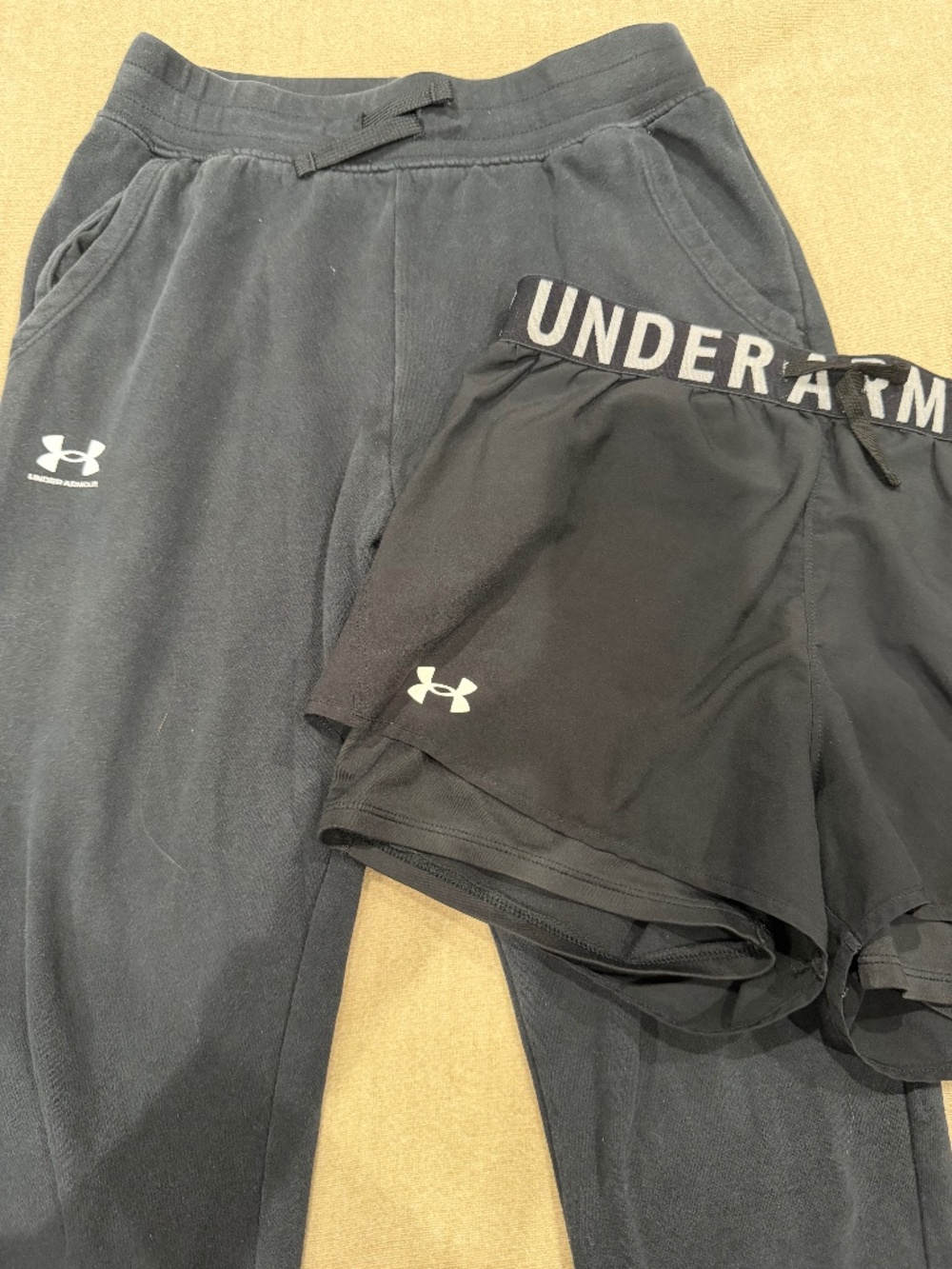 Black Under Armour sweatpants/shorts bundle